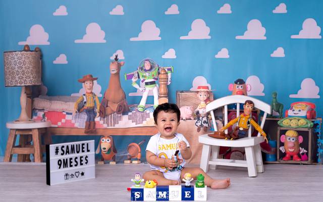 Acompanhamento de Bebê do Toy Story do Samuel