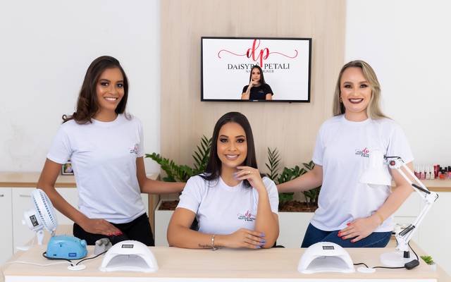 Ensaio de Retrato da Deisyrê Petali Nail Designer