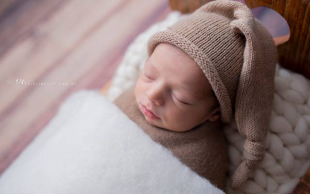 Ensaio NewBorn com cores neutras