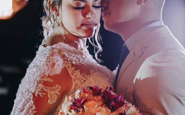 É possível realizar um casamento noturno ao ar livre? 