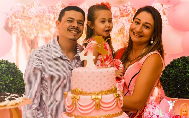 É Só Um Bolinho? Não deixe o Aniversário do Seu Filho Passar Em Branco Durante A Quarentena!