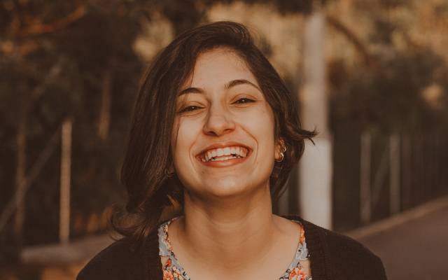 O principal motivo que deixa suas selfies estranhas