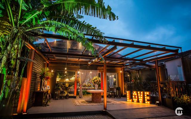Vai casar em Floripa? O Vila dos Araçás é pra você! E, nós somos a fotografia do Vila!