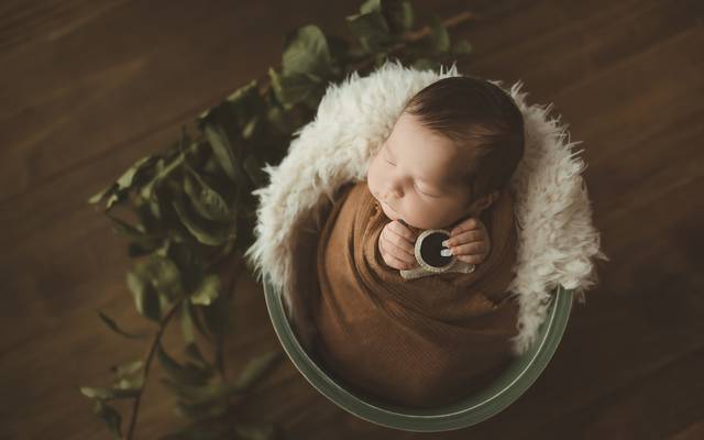 COMO É UM ENSAIO NEWBORN? – Dicas para os papais e mamães!