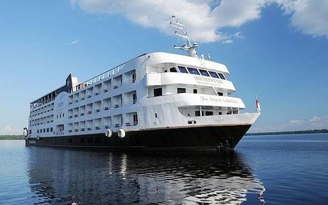 Viagem à bordo pelos rios amazônicos