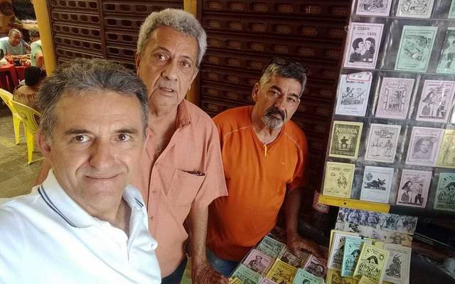 -PROFISSÃO?   - POETA.  *Massilon Silva