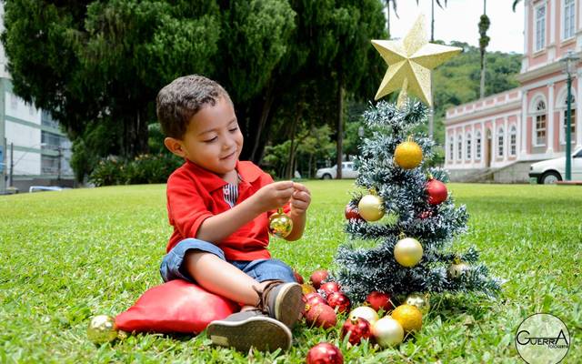Caio - Ensaio De Natal - Guerra Fotografia - Petrópolis