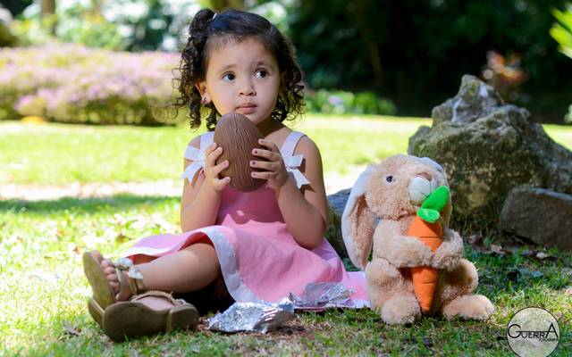 Ensaio de Páscoa - Helena - Guerra Fotografia - Petrópolis