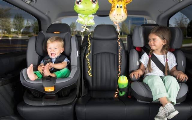 Como transportar crianças com segurança