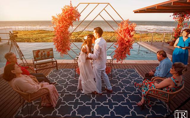 CASAMENTO SURPRESA NA PRAIA - ELOPEMENT WEDDING - TAÍBA
