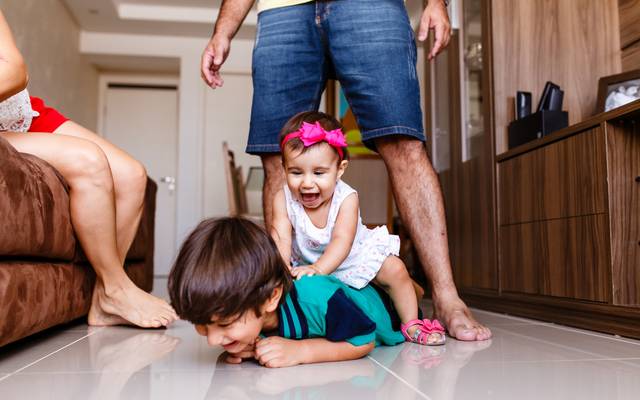 3 dicas para fotografar os míudos em casa