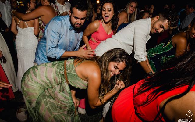 Selfies: Elas podem acabar com suas fotos!