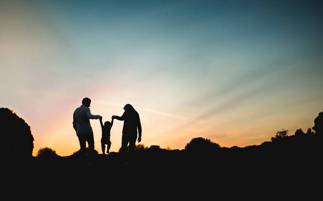 Sessão de família: no estúdio ou no exterior?
