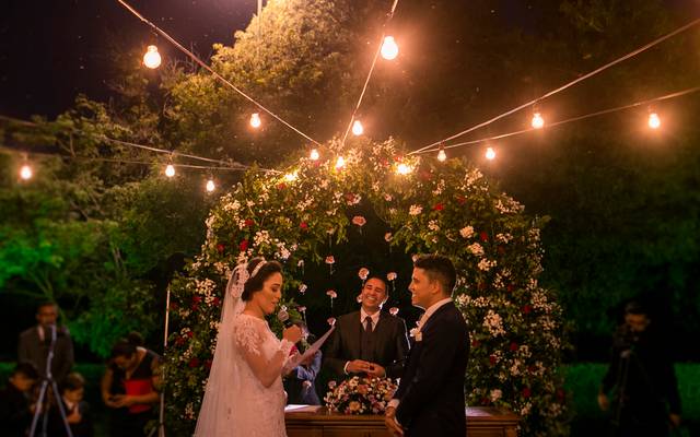 VOTOS DE CASAMENTO – DICAS PARA VOCÊ EMOCIONAR O AMOR DA SUA VIDA!