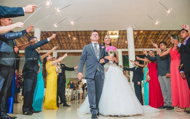 O Papel de um Cerimonial de Casamento e Porque Você Deve Contratar Um