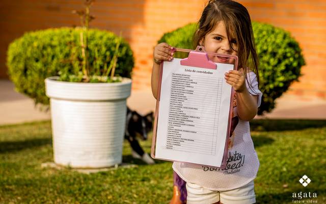 4 DICAS IMPORTANTES PARA AJUDAR NA LISTA DE CONVIDADOS