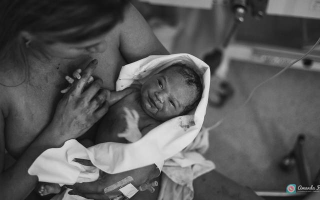 Se permita parir sem julgar as próprias decisões