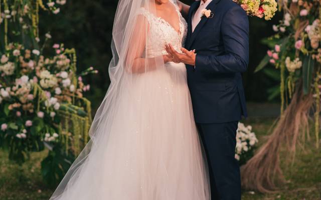 Camila e Felipe - Casamento ao ar livre