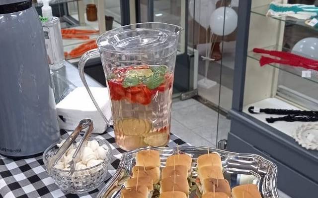 Atrair olhares e acolher!