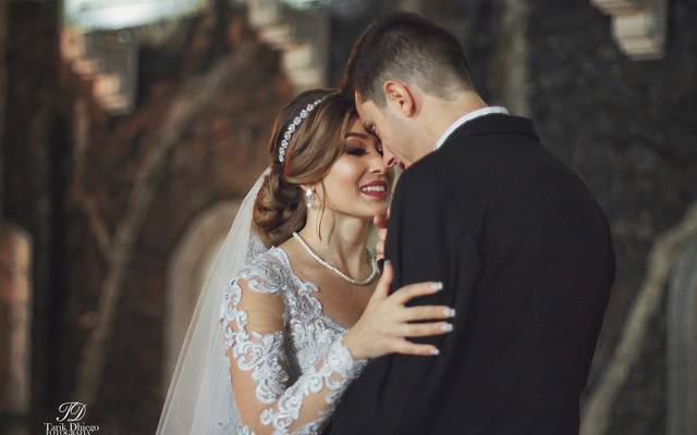 NOIVAS E NOIVOS, VOCÊS SABEM COMO ESCOLHER O FOTÓGRAFO PARA O SEU CASAMENTO?