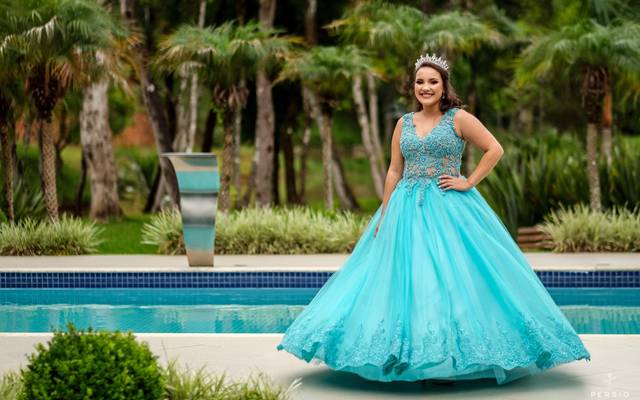 Debutante: saiba por que você deve investir em um ensaio para registrar esse momento