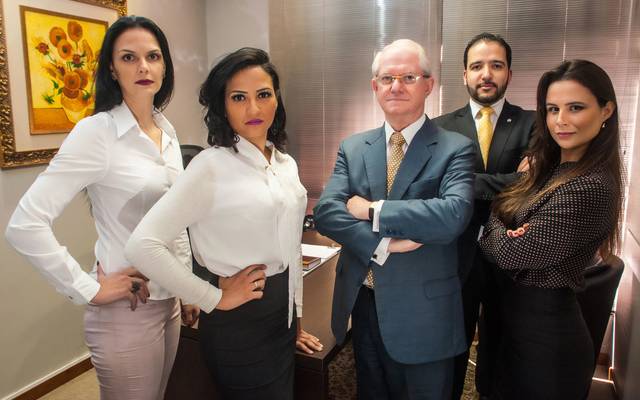 A MELHOR IMAGEM PARA O SEU TRABALHO CORPORATIVO É O SEU RETRATO