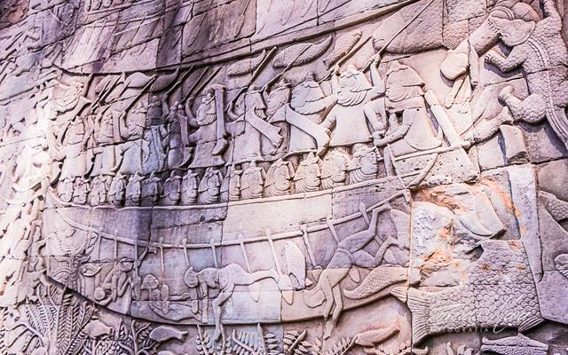 As paredes em relevo do templo Bayon