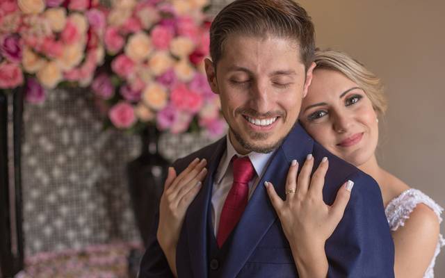 O que acontece quando um casal não contrata um fotógrafo de casamento profissional e de confiança?