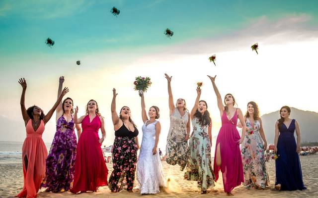 Quais as cores apropriadas para os vestidos das madrinhas?