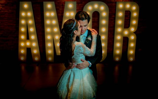 Fotos com os convidados: dicas para otimizar o seu tempo na festa.