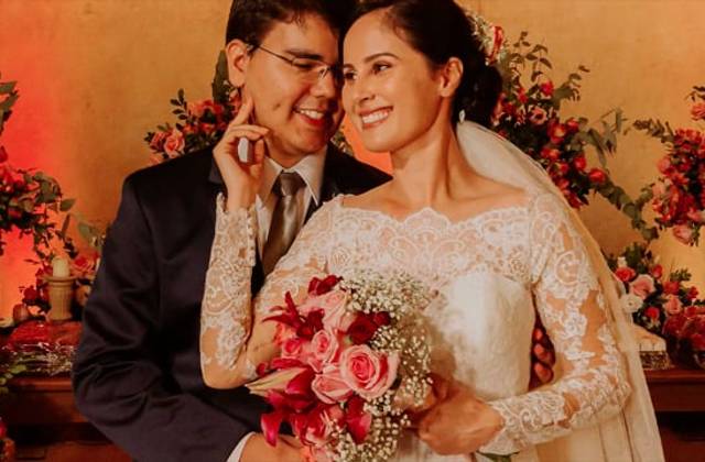 Vídeos Curtos de Trailer Alyne e Abner