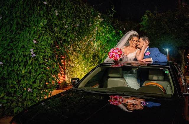 Vídeos Curtos de Trailer Fernanda e José