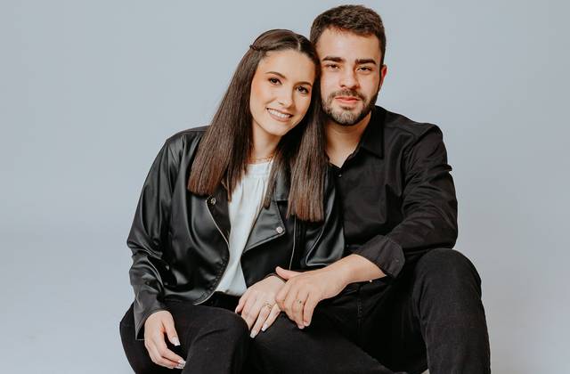 Casal de Milena e Jefferson