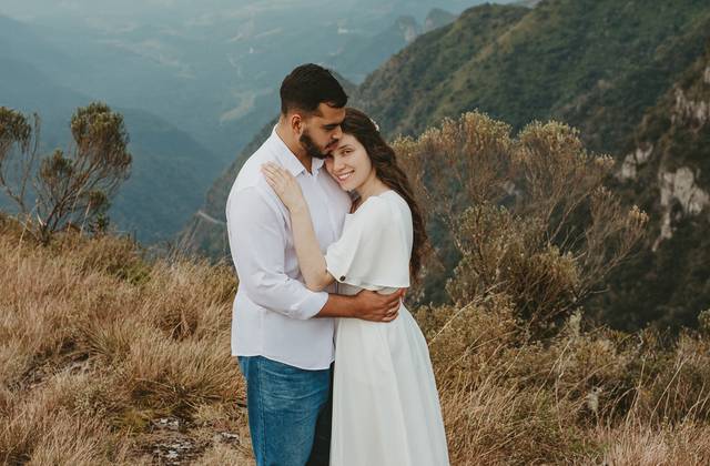 Casal de Thalita & Alvaro