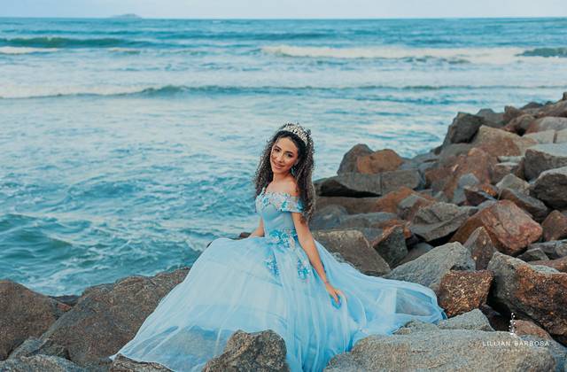 Book de 15 de Maria Eduarda  