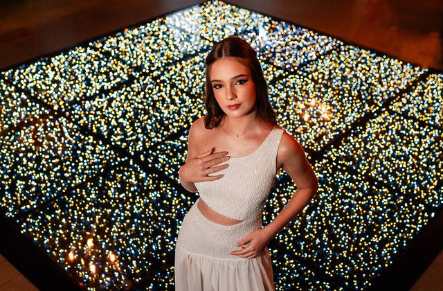 15 anos  de Julia Balbinot