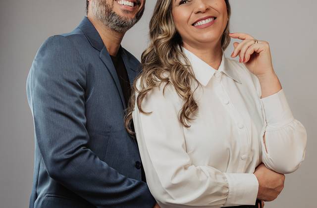 PUBLICIDADE I EMPRESA|CORPORATIVO de WESLEY E CYNTIA  | CORPORATIVO