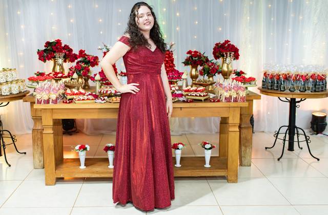 15 anos de Celebração Inesquecível: Os 15 Anos de Isabela Pereira Safariz