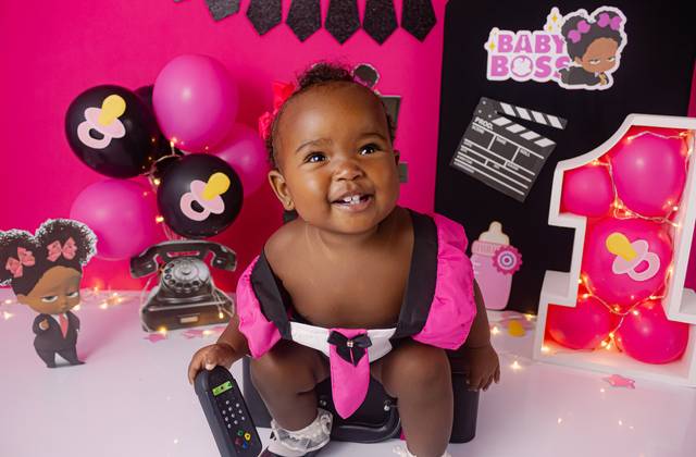 Temático  de ✨💗GABRIELLY VITORIA fez 1 aninhos 💗✨