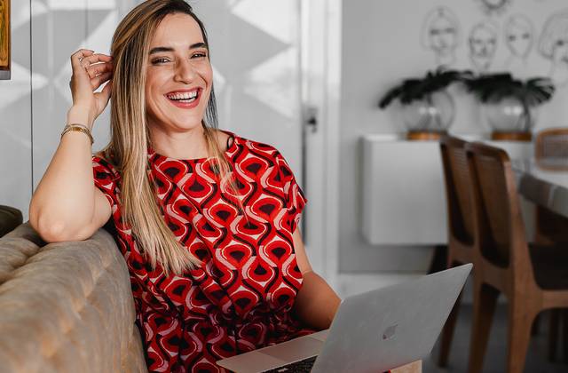 Corporativo de Simone de Sá | Advogada 