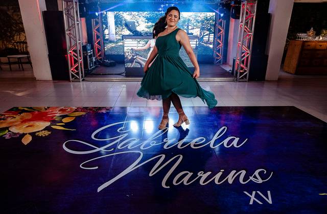 15 Anos de Gabriela Marins 