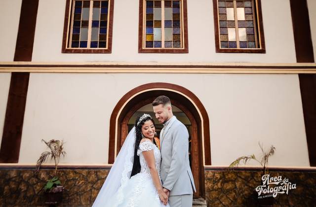 Casamentos de Casamento de Jéssica & Thiago na Igreja São Benedito em Biritiba Mirim - SP