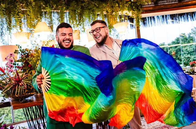 Casamentos de Um Casamento de Sonhos em Mogi das Cruzes: Diego e Fernando Celebram o Amor em Grande Estilo no HIS EVENTOS / Villa Castanieri