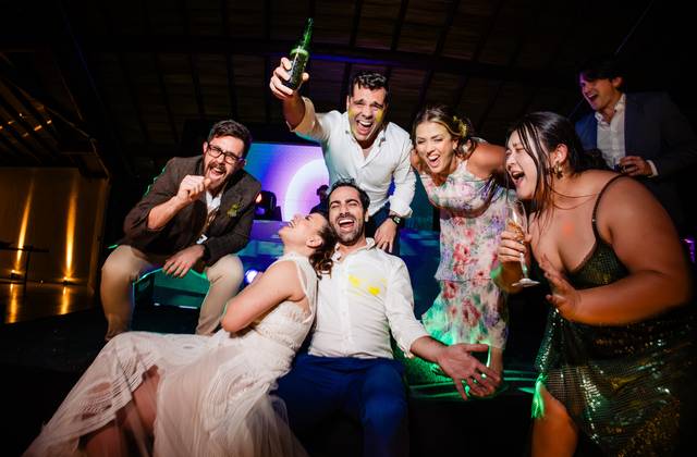 Casamentos de Sarah e Rafael: Um Casamento Único e Repleto de Emoção na Casa Giardino