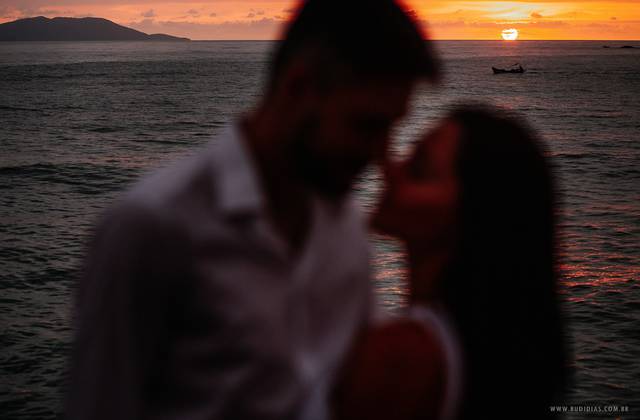 Pré Casamento de Ensaio Pré Casamento em Governador Celso Ramos | Luiza  & Tomás