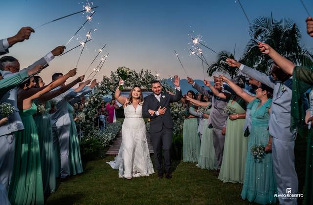 Casamento de Casamento de Vitória e Marcos na Hípica Cachoeira Paulista: um entardecer memorável e abençoado