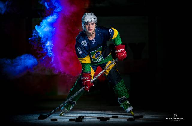 Fotografia Esportiva de Fotografia Esportiva – A Arte e a Intensidade do Hockey Inline com Aaron, do Rap Rollers Taubaté