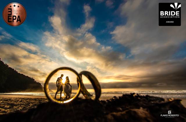 Pre Wedding de Itamambuca, praia paradisíaca de Ubatuba, lugar incrível para fazer Pre Wedding