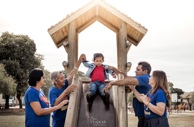 Família de Maria Alice com seus avós