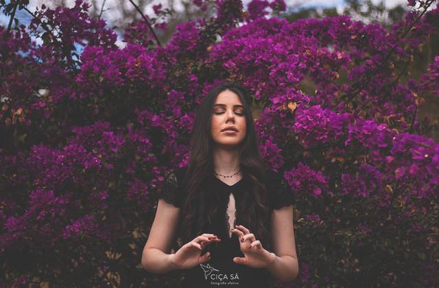 Ensaios de Carolina Ude